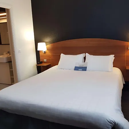Kyriad Hotel Clermont Ferrand Centre-3